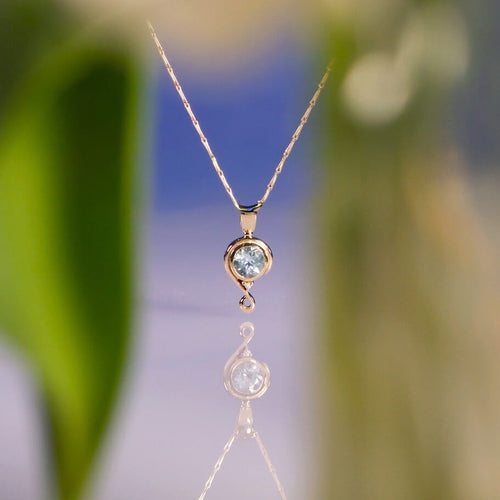 Embrace Pendant Catherine Best 
